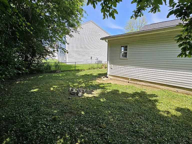 314 Marshall Dr — Photo 42