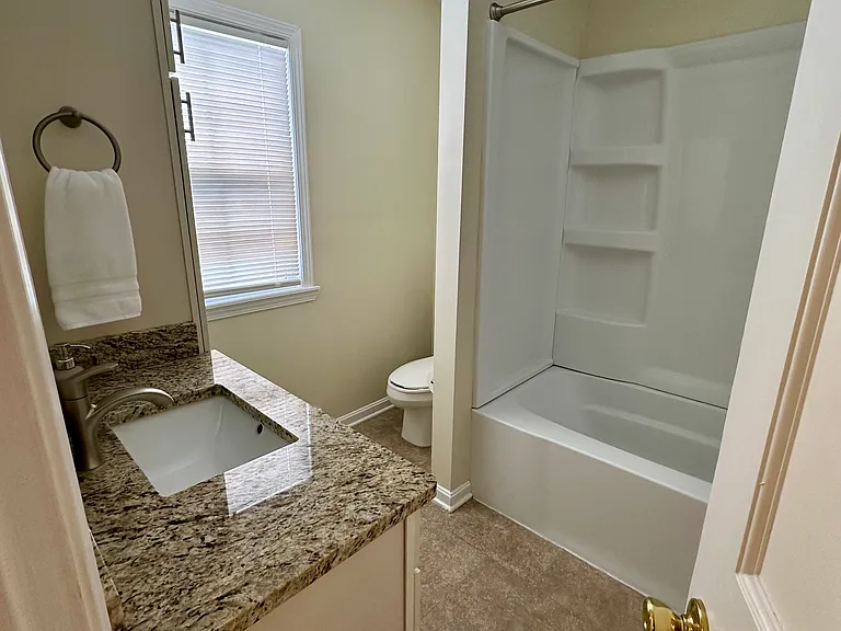 4474 Groveland Rd — Photo 50