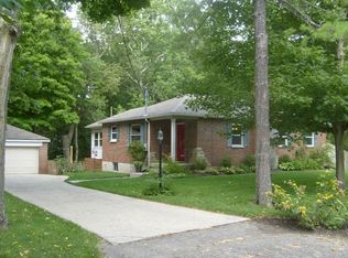 4511 Hoffman Dr, Dayton, OH 45415