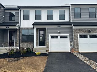 182 Mahogany Ln, King Of Prussia, PA 19406