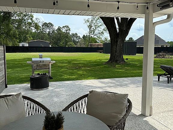 4th image of 5710 Wayside Dr