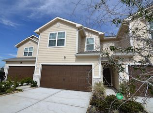 5122 Gable Ln, Houston, TX 77066