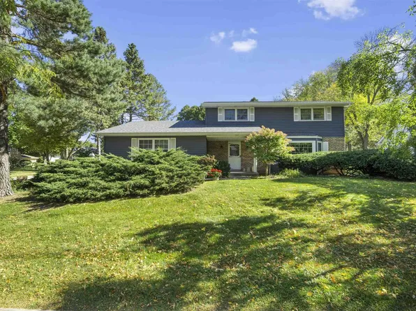 1 Mt Rainier Lane, Madison, WI 53705