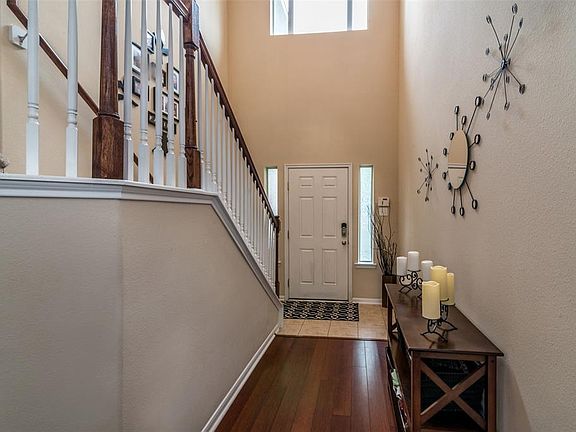 3rd image of 10847 Quill Garden Ln