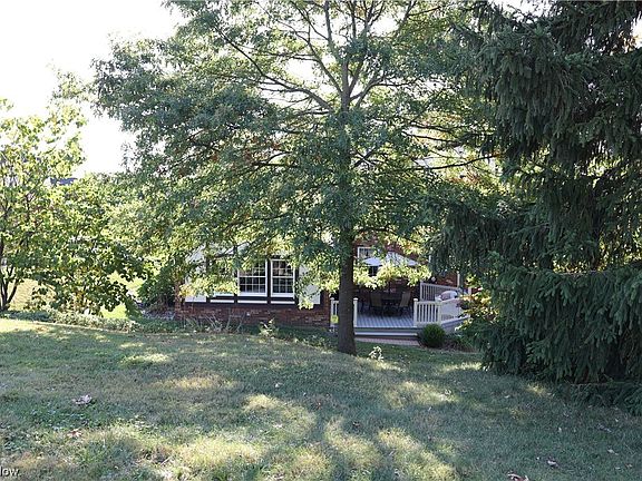 4th image of 4515 Saint Andrews Dr