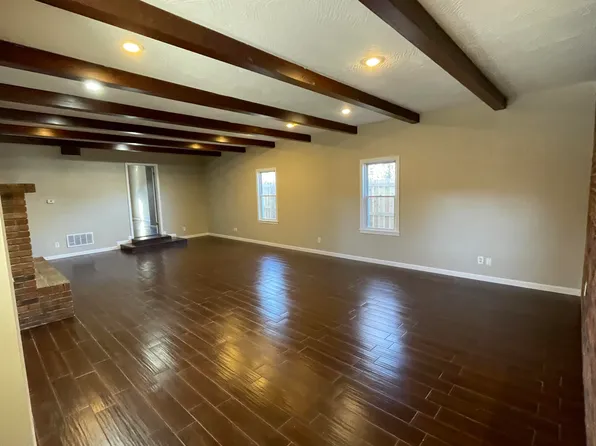 2455 N Boonville Avenue, Springfield, MO 65803