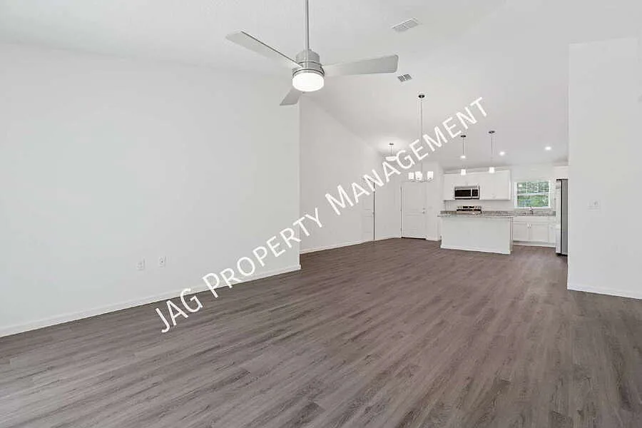 "Spacious 4-Bedroom Oasis with 2 Baths in Prime Palm Bay Location 1,650 Sq Ft of Comfort!" — Photo 3