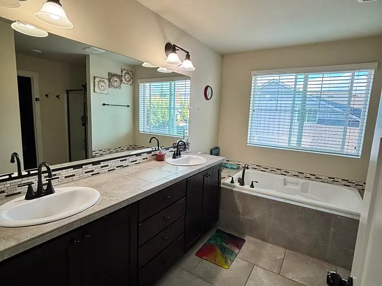 755 SE 78th Ave — Photo 14