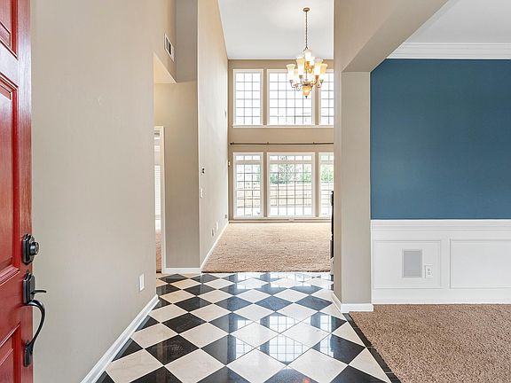 4th image of 110 Cabots Cove Ct