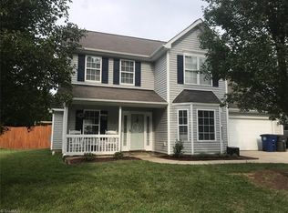 2620 Chestnut Heights Rd, Winston Salem, NC 27107