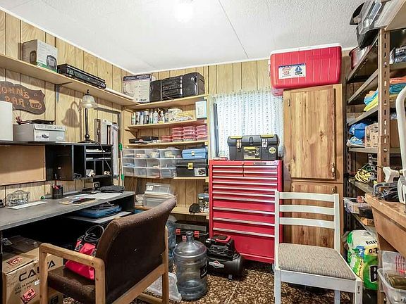 4th image of 106 Home Bay SE