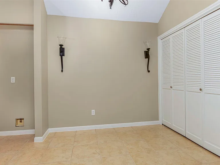3435 Beech Point Dr — Photo 10