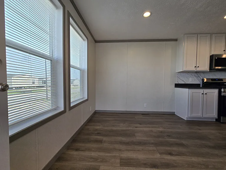 Sunset Ridge — Photo 49