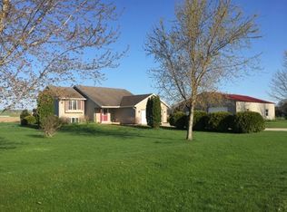 N6561 English Settlement Rd, Albany, WI 53502