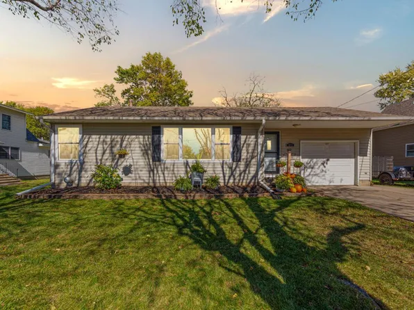 213 10th Ave SE, Waseca, MN 56093