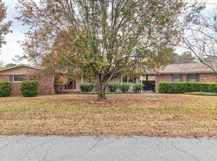 5802 Twin Pine Dr, Paragould, AR 72450