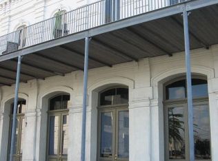 216 Rosenberg St, Galveston, TX 77550