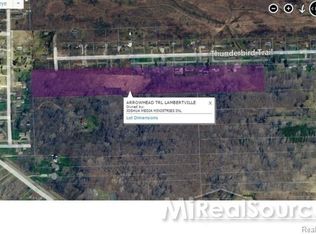 Arrowhead Trl, Lambertville, MI 48144