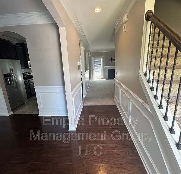 108 Ashewicke Dr — Photo 9