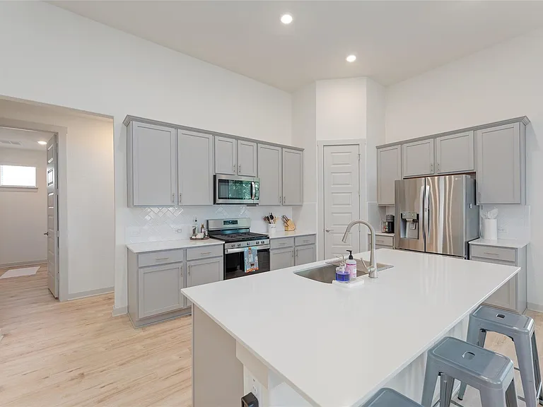 4460 Wilder Farm Ln — Photo 13
