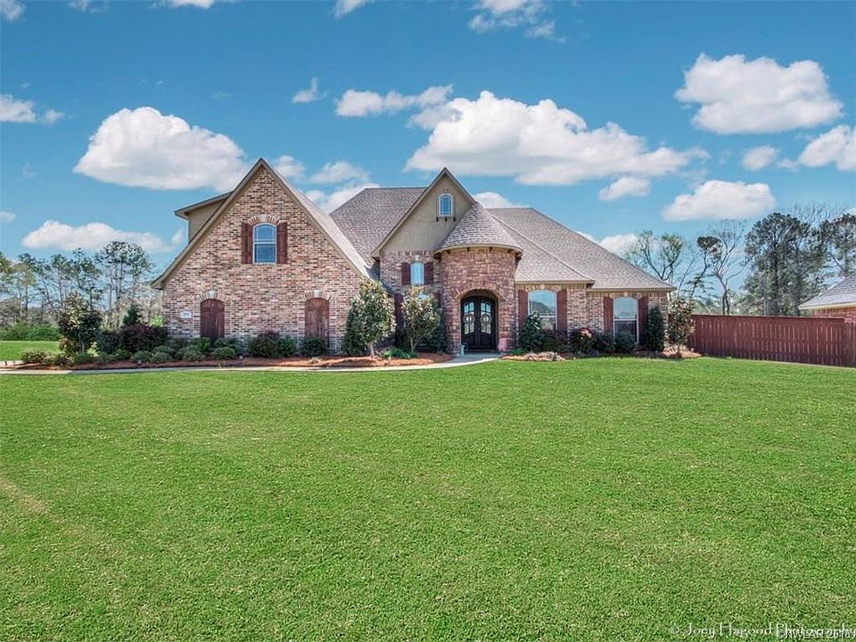 1st image of 262 Diane Ln