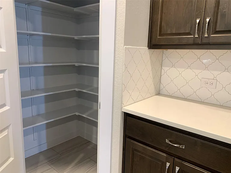 2913 Sage Ranch Dr — Photo 11