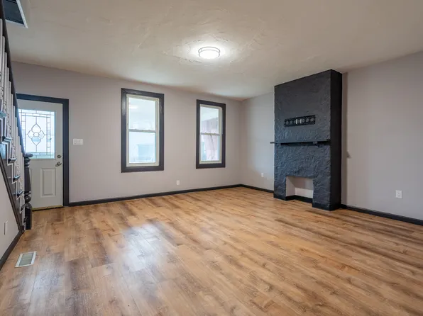 3 Sedgwick St, Pittsburgh, PA 15209