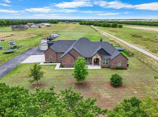 12555 Flow Rd, Krum, TX 76249