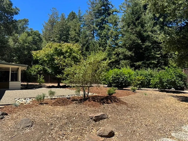 3345 Rowland Dr — Photo 27