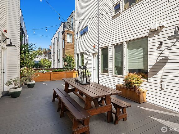 2nd image of 1537 Grandview Place E #D