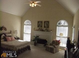 25 Magnolia Dr, Oxford, GA