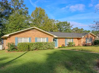 100 Longleaf Dr, Dothan, AL 36303