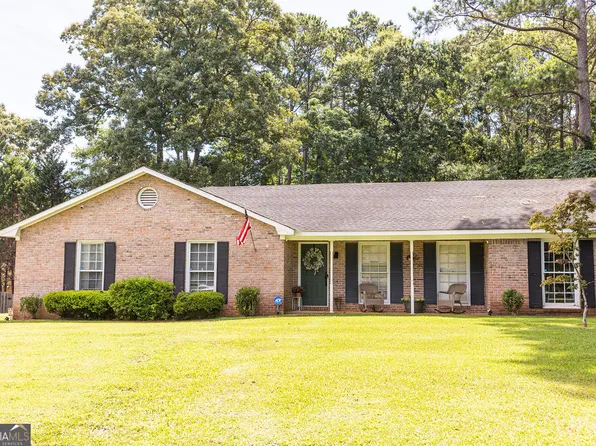 500 Camelot Dr, Lagrange, GA 30241