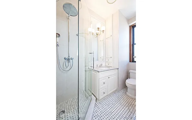 Sold by Douglas Elliman | media 8