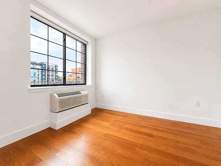 83 Bushwick Pl #4C — Photo 4