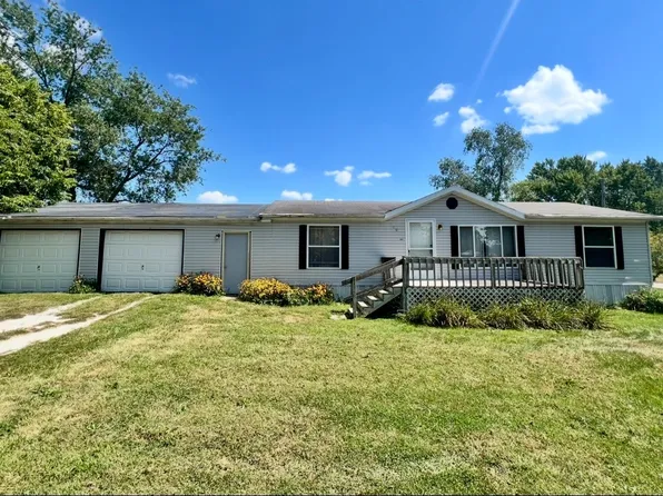 105 N East Ave, Lacona, IA 50139