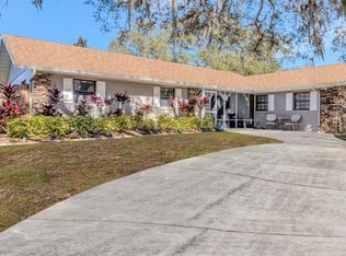 33301 Coventry Dr, Leesburg, FL 34788