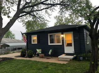 6018 Patterson St, Omaha, NE 68117