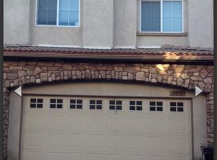 9456 N Hendrix Ln, North Hills, CA 91343