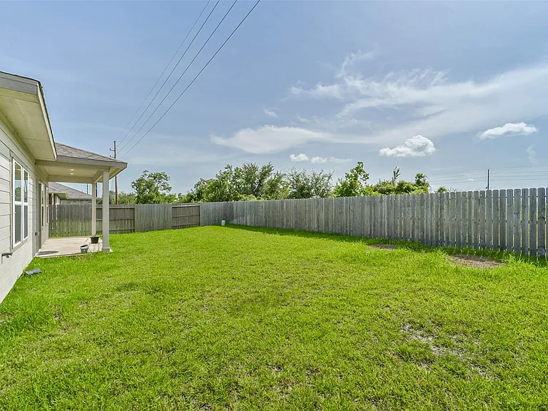 8515 Lake Groove Ln — Photo 26