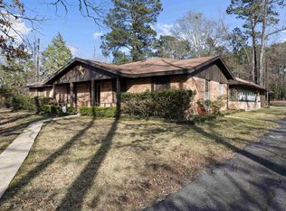 385 Connie Ln, Waskom, TX 75692