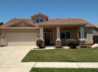 1858 Mono Pl, Tulare, CA 93274