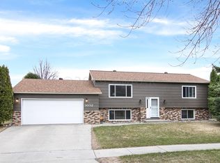 3032 19th St S, Fargo, ND 58103