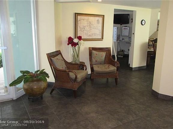 5th image of 1900 S Ocean Dr APT 405