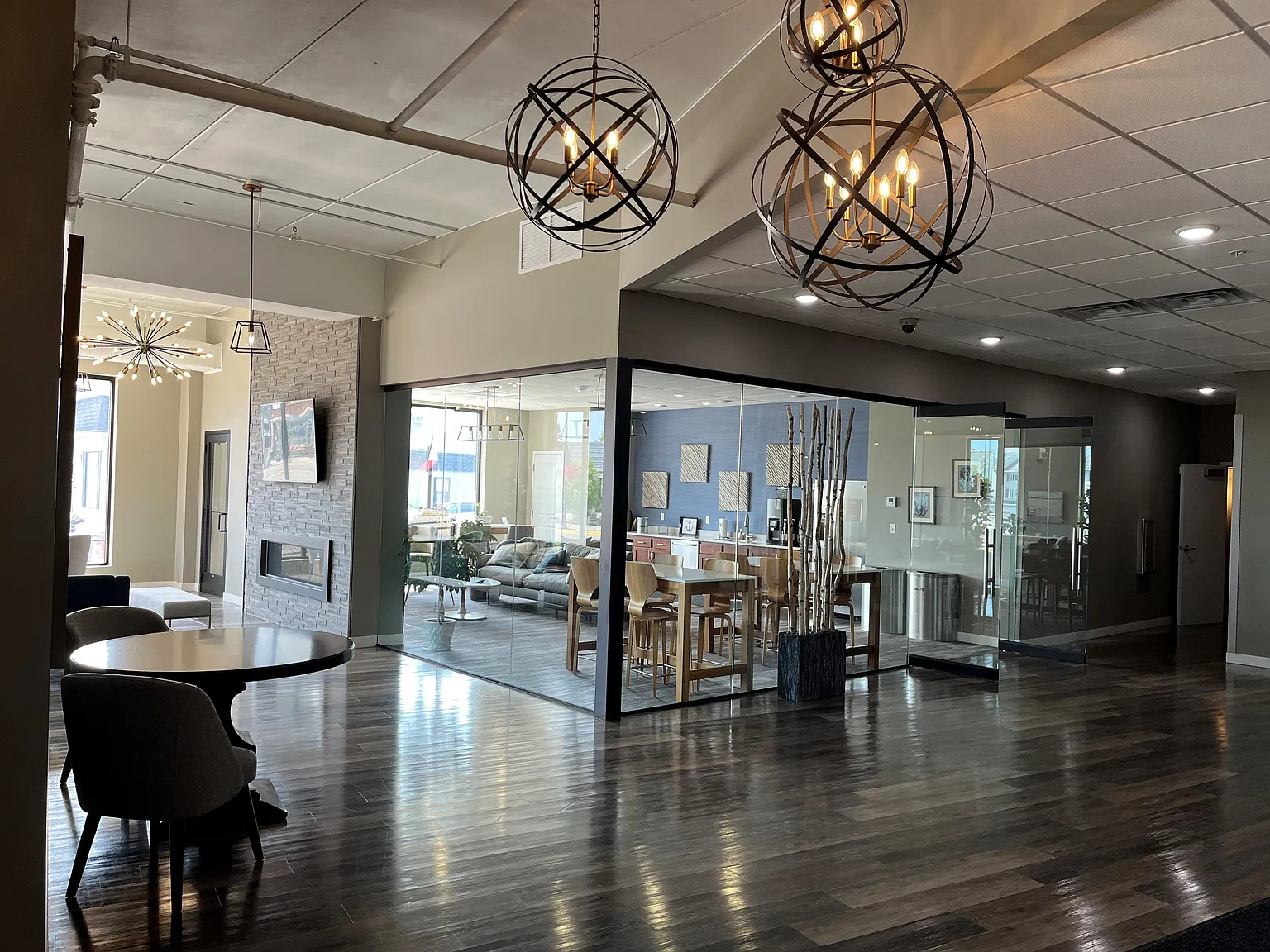 Lighthouse Lofts — Photo 3
