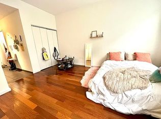 1 Wall Street Ct APT 408, New York, NY 10005