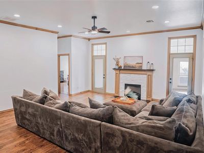 320 E Richmond Ter, Mustang, OK, 73064