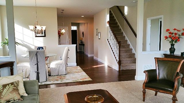 2nd image of 110 Windermere Dr #30
