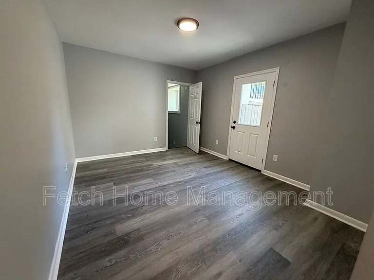 3 N Main St #BASEMENT — Photo 9