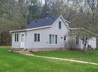 6455 W Garbow Rd, Middleville, MI 49333
